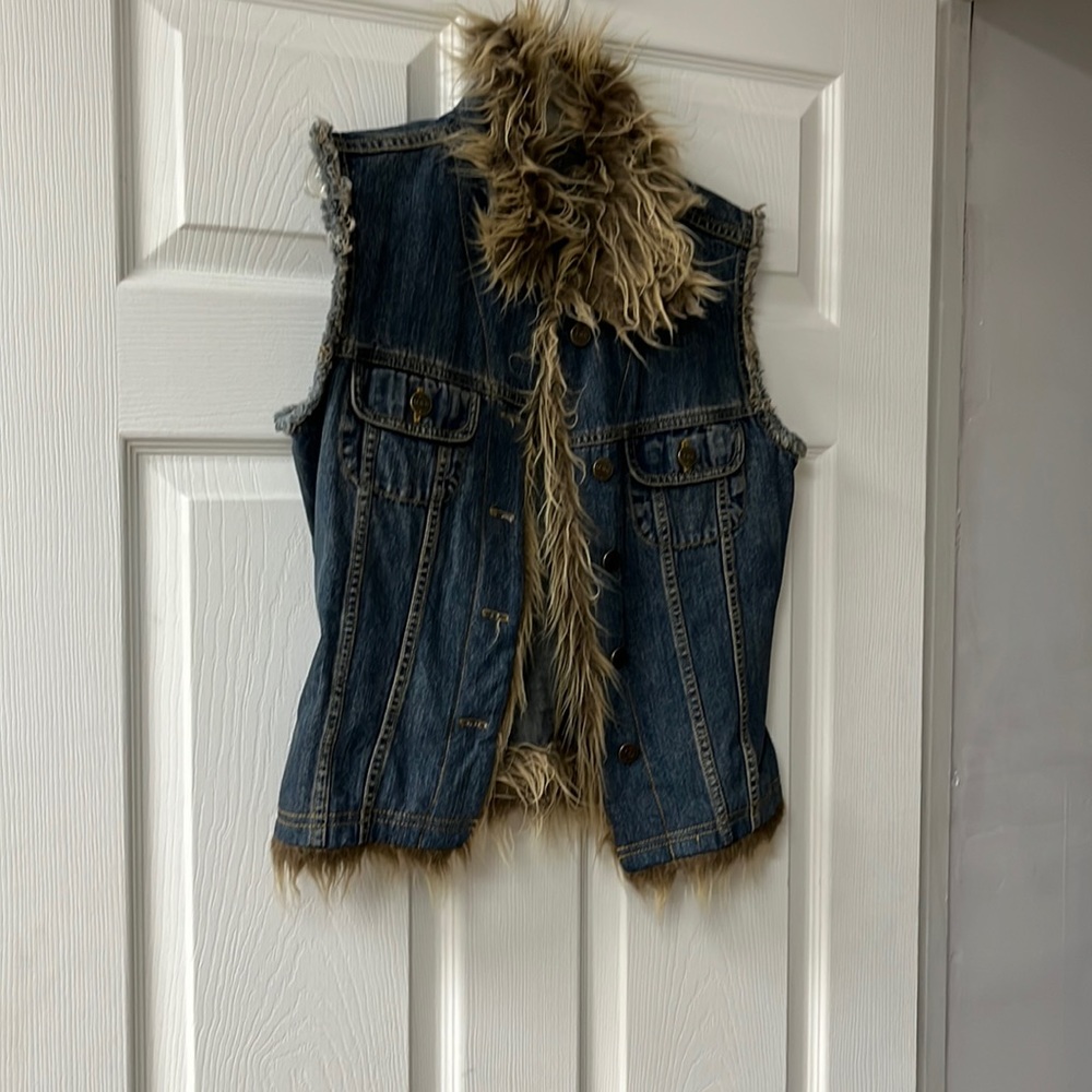 No Boundaries jeans vest with fake fur size S